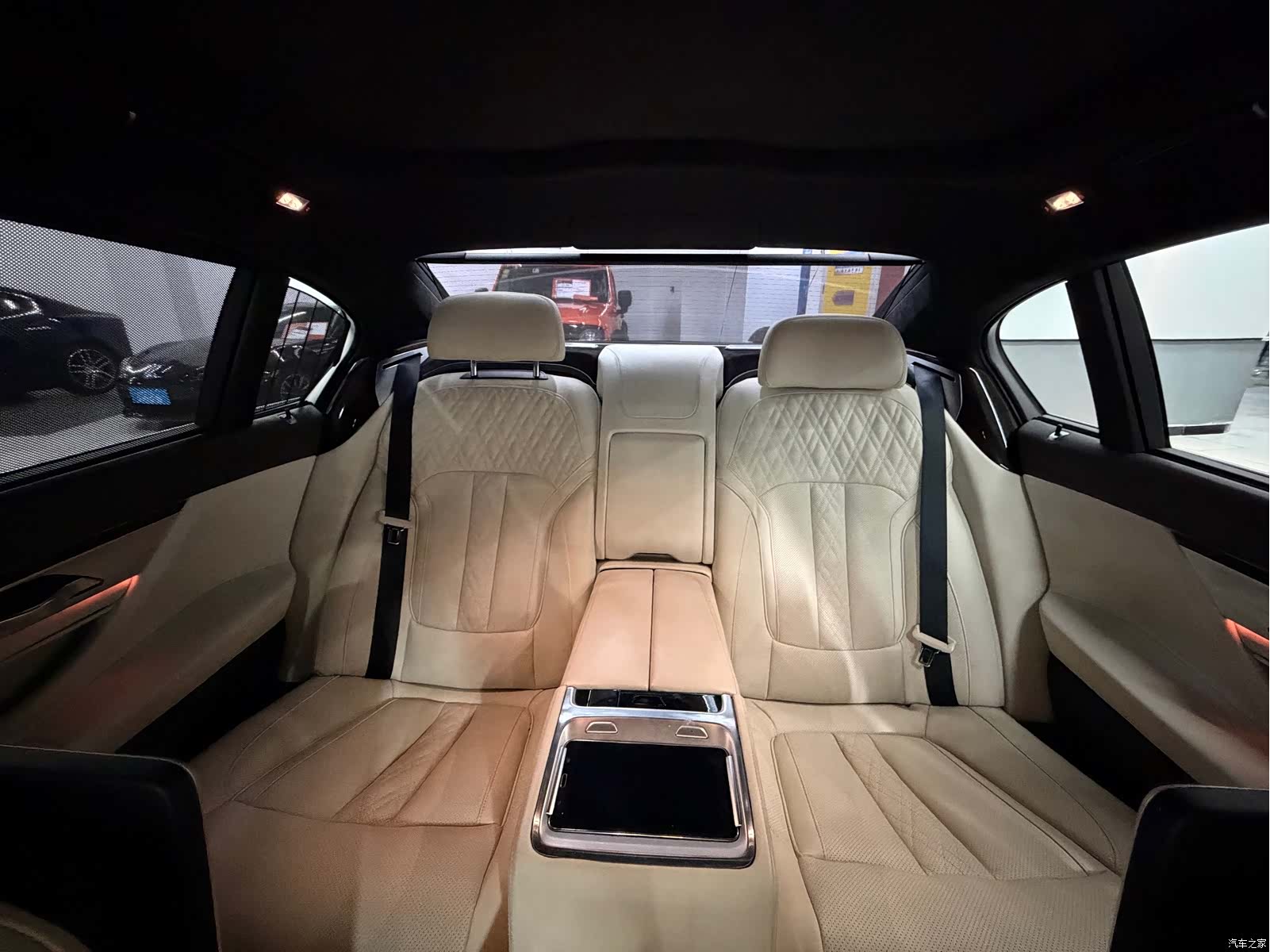 BMW 7 Series, 2017 13