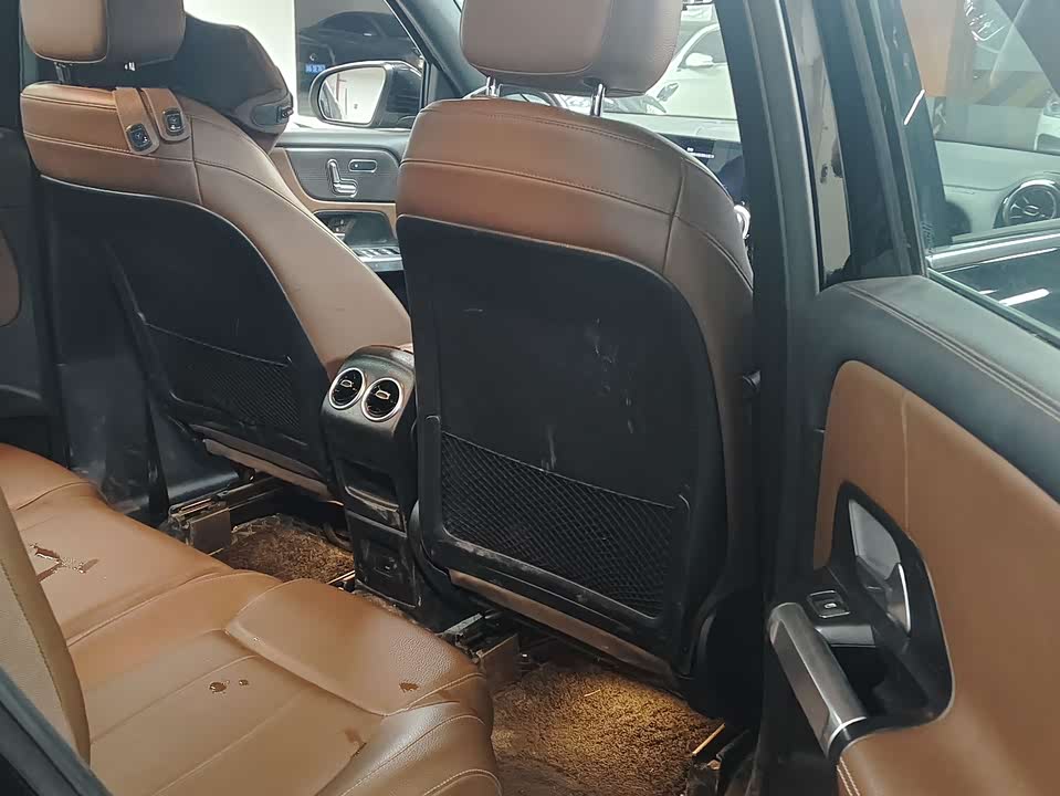 Mercedes-Benz GLB Mercedes-Benz GLB