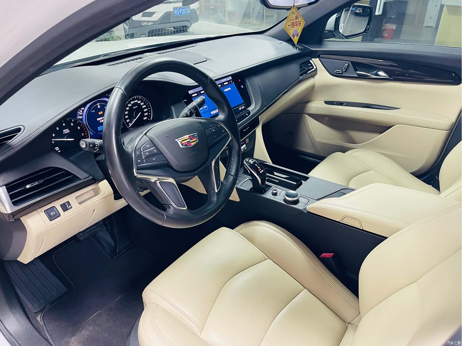 Cadillac CT6, 2019 8