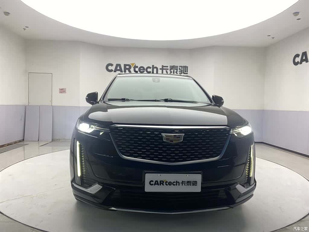 Cadillac XT6, 2021 3