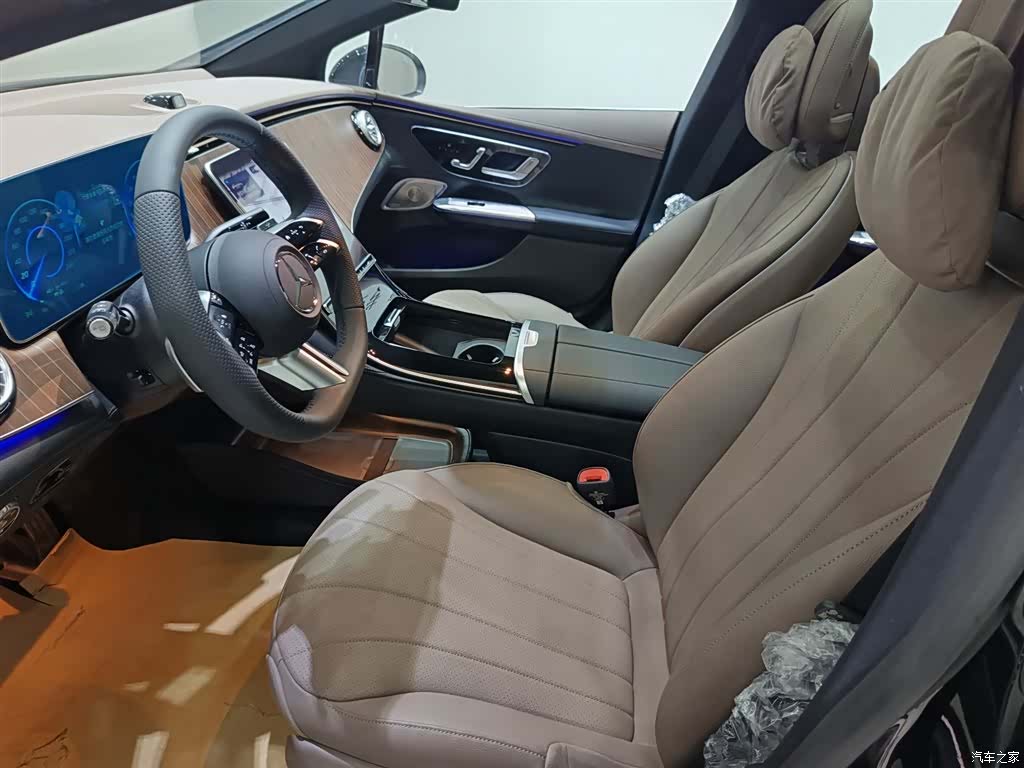 Mercedes-Benz EQE, 2025 все фото