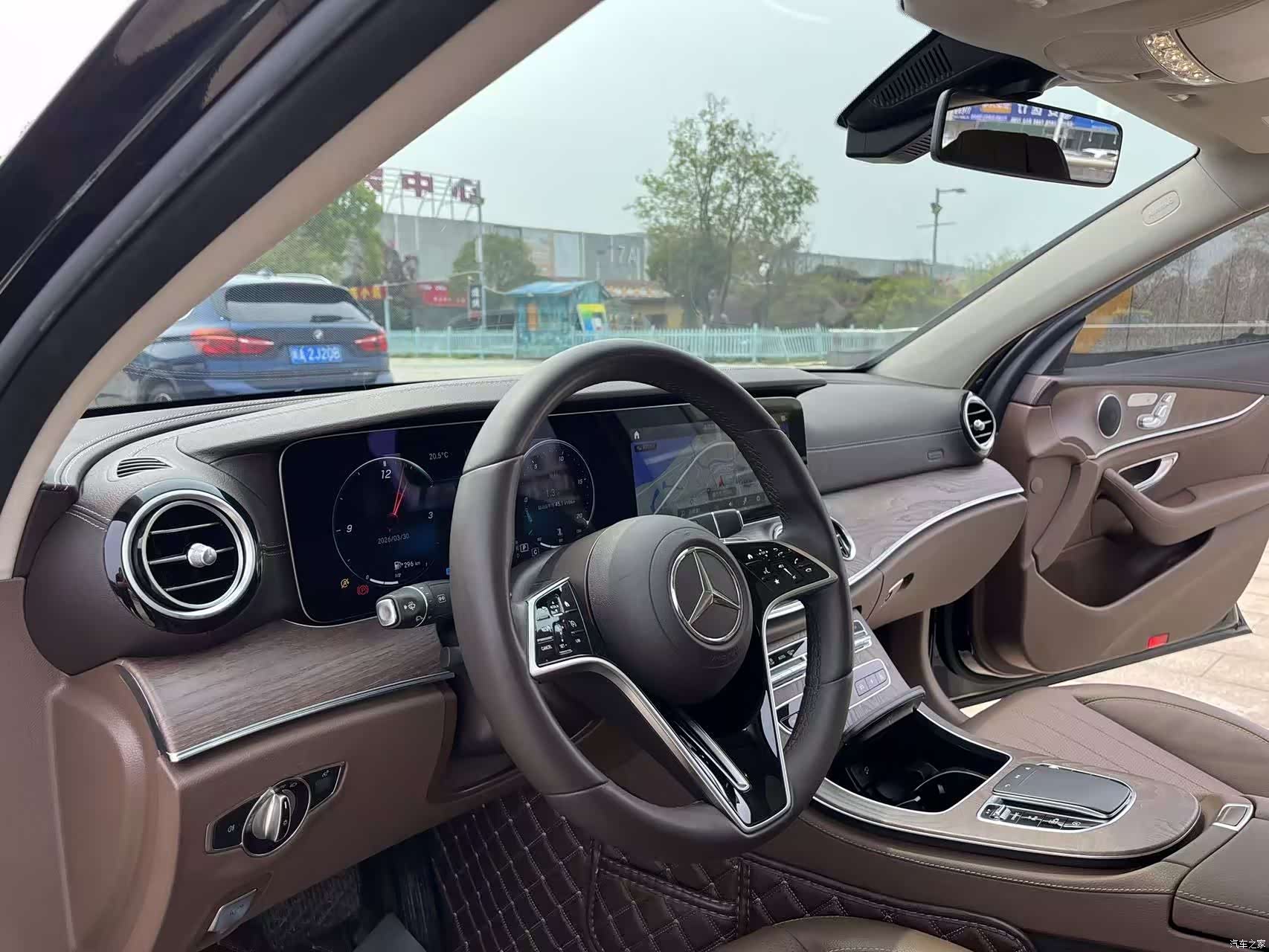 Mercedes-Benz E-Class, 2021 11