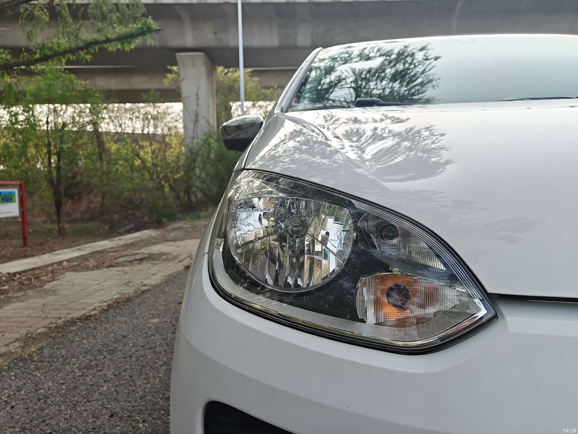 Volkswagen up, 2015 13