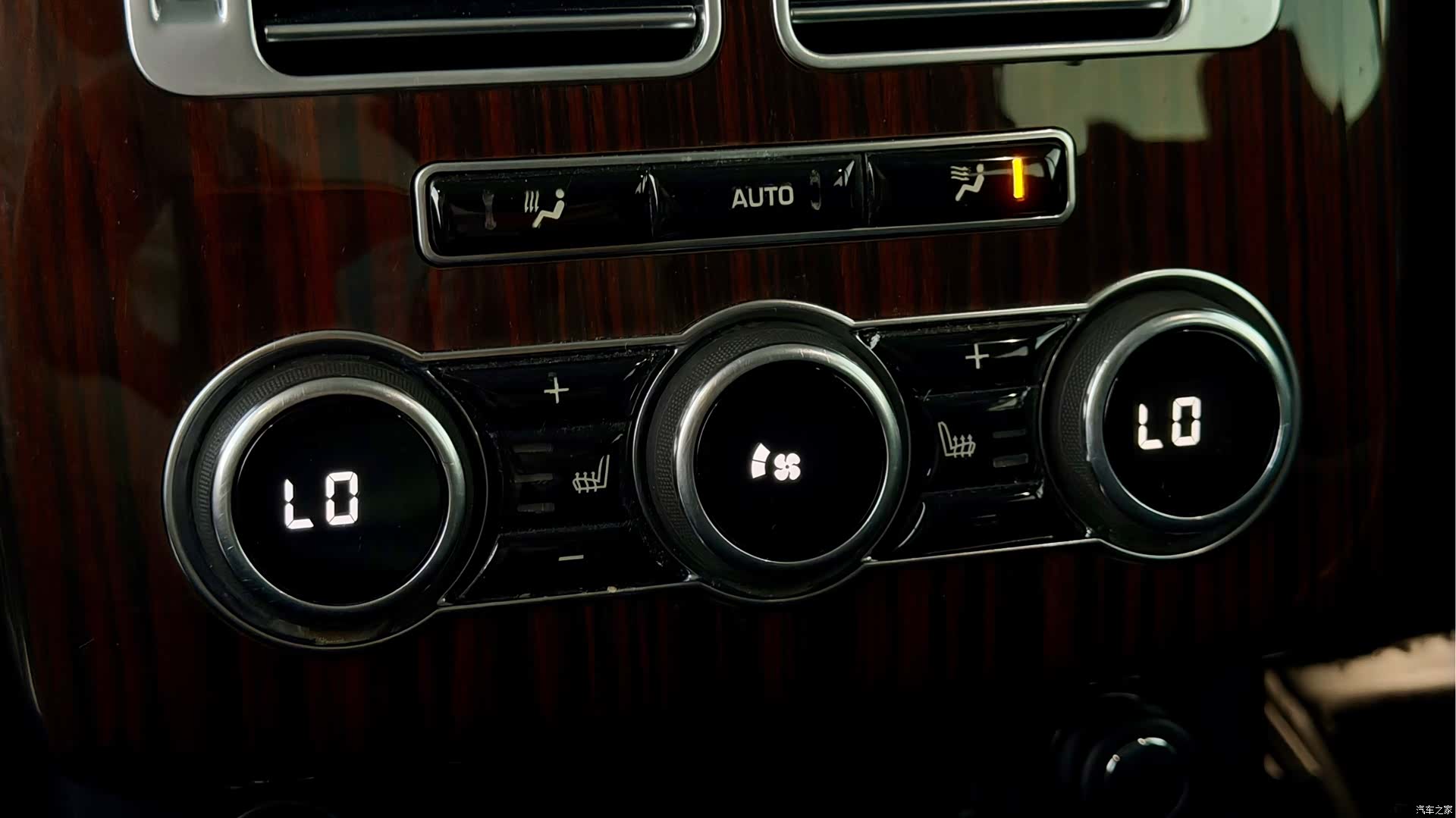 Land Rover Range Rover, 2015 15