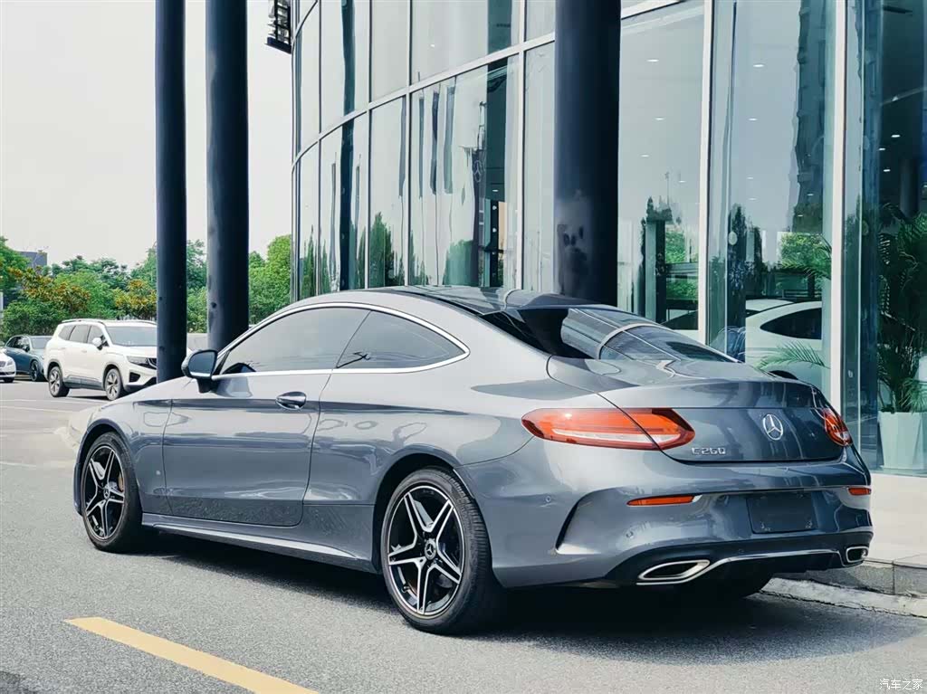 Mercedes-Benz C-Class, 2020 4