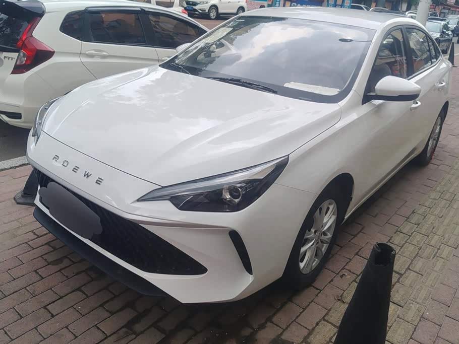 Roewe i5