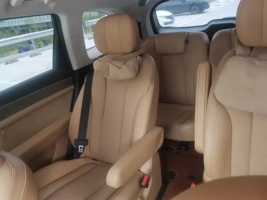 HarmonyOS Ask the world M7