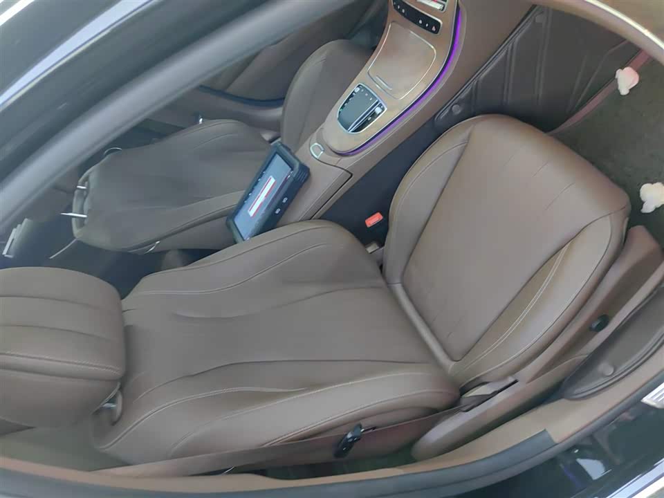 Mercedes-Benz E-class Mercedes-Benz E-class