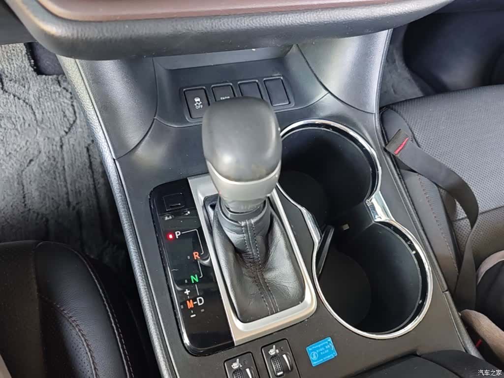 Toyota Highlander, 2015 10