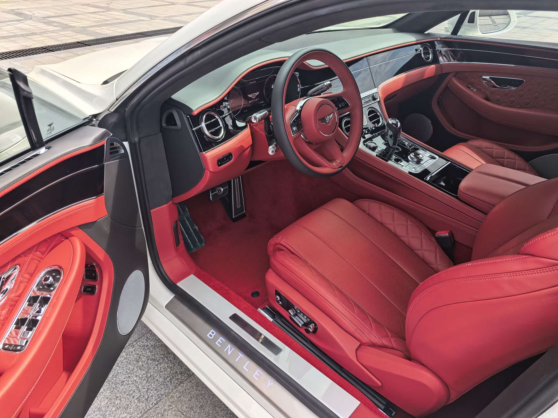 Bentley Continental GT, 2021 12