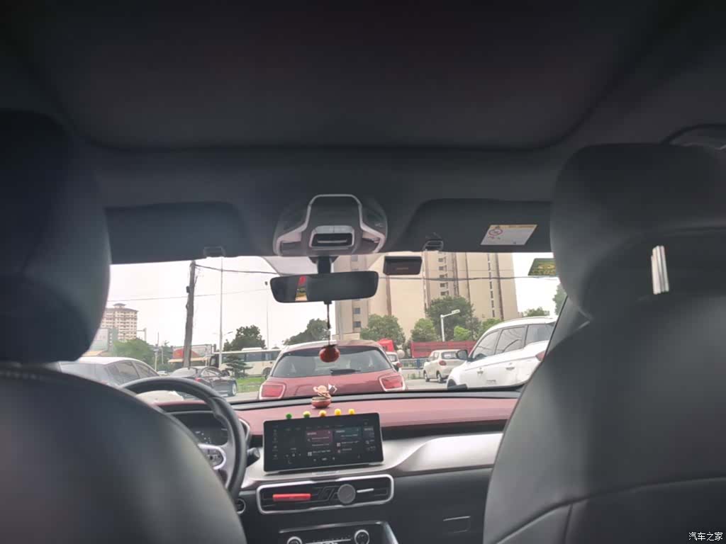 Geely Coolray, 2020 18