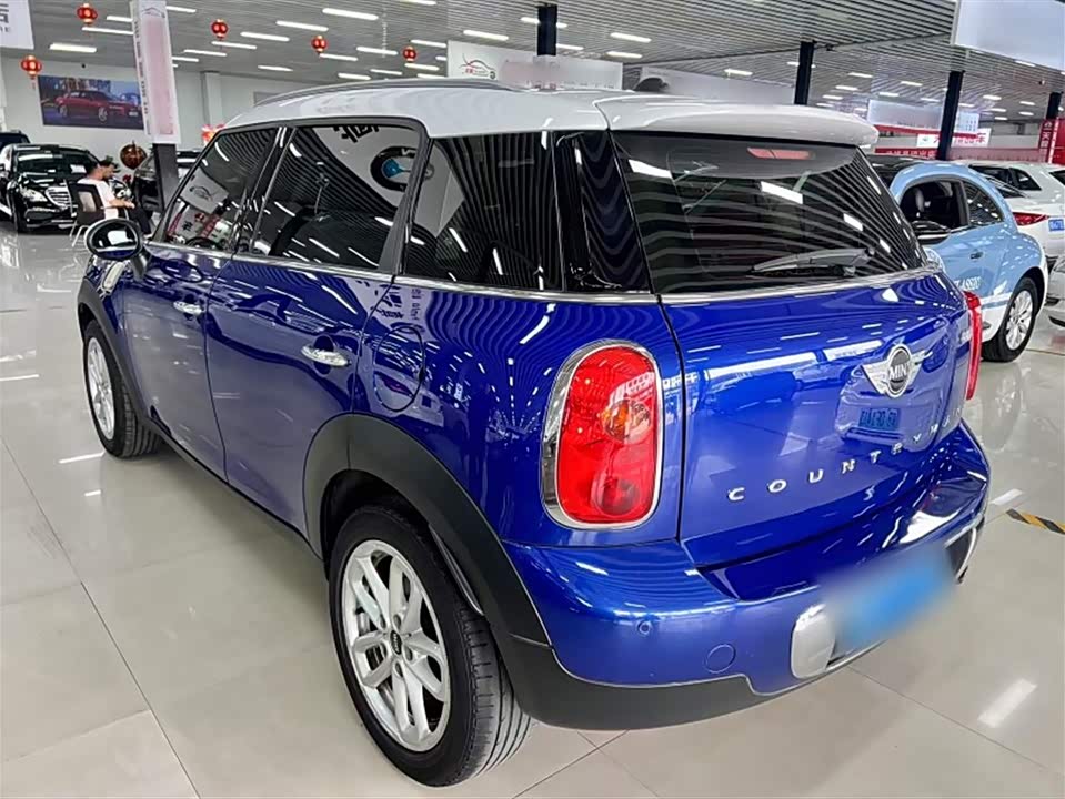 MINI COUNTRYMAN