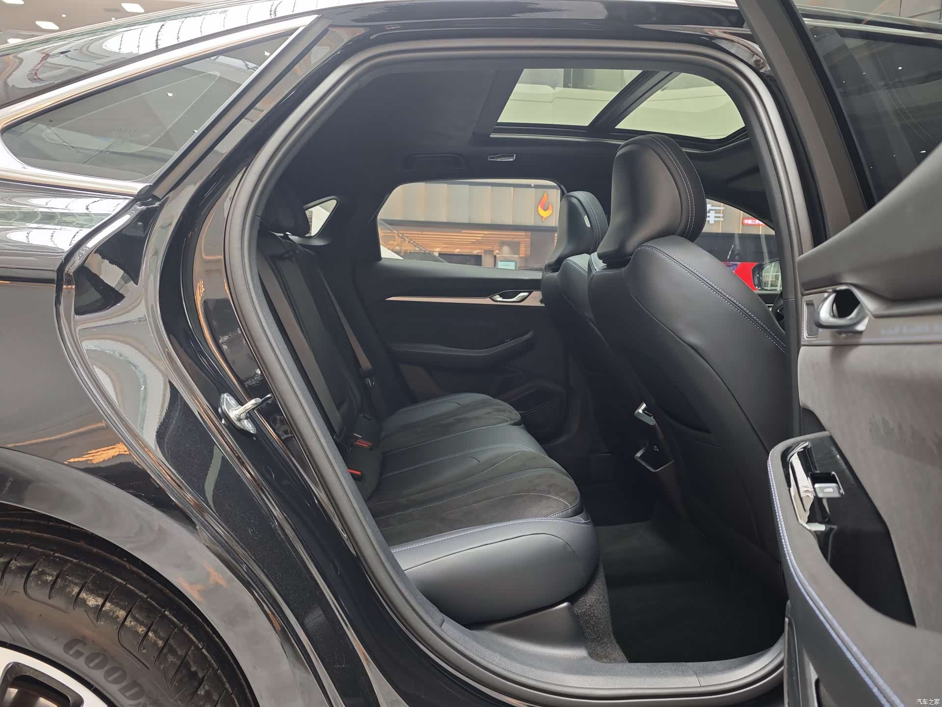 Geely Preface, 2025 10