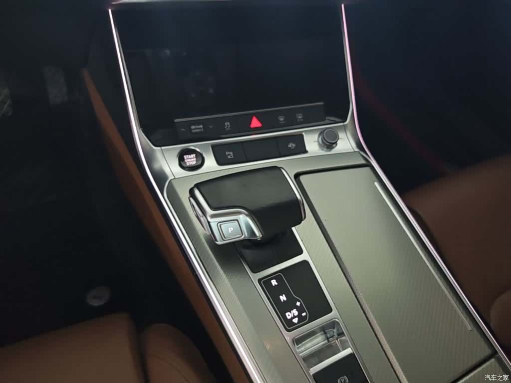 Audi A6L, 2021 21
