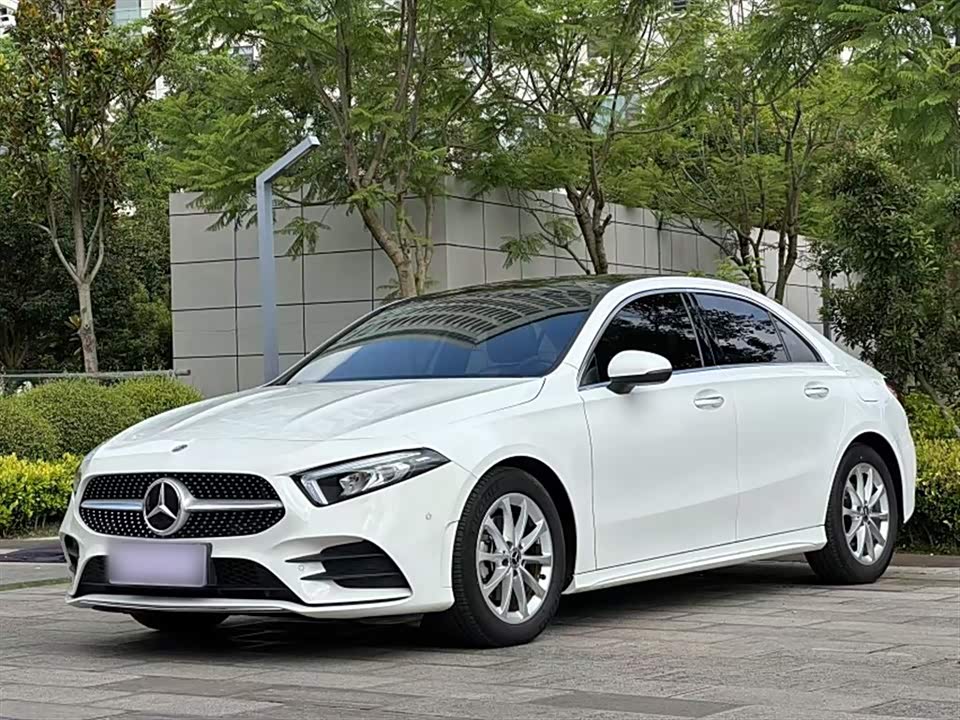 Mercedes-Benz Class A Mercedes-Benz Class A