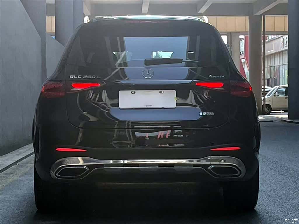 Mercedes-Benz GLC, 2023 4