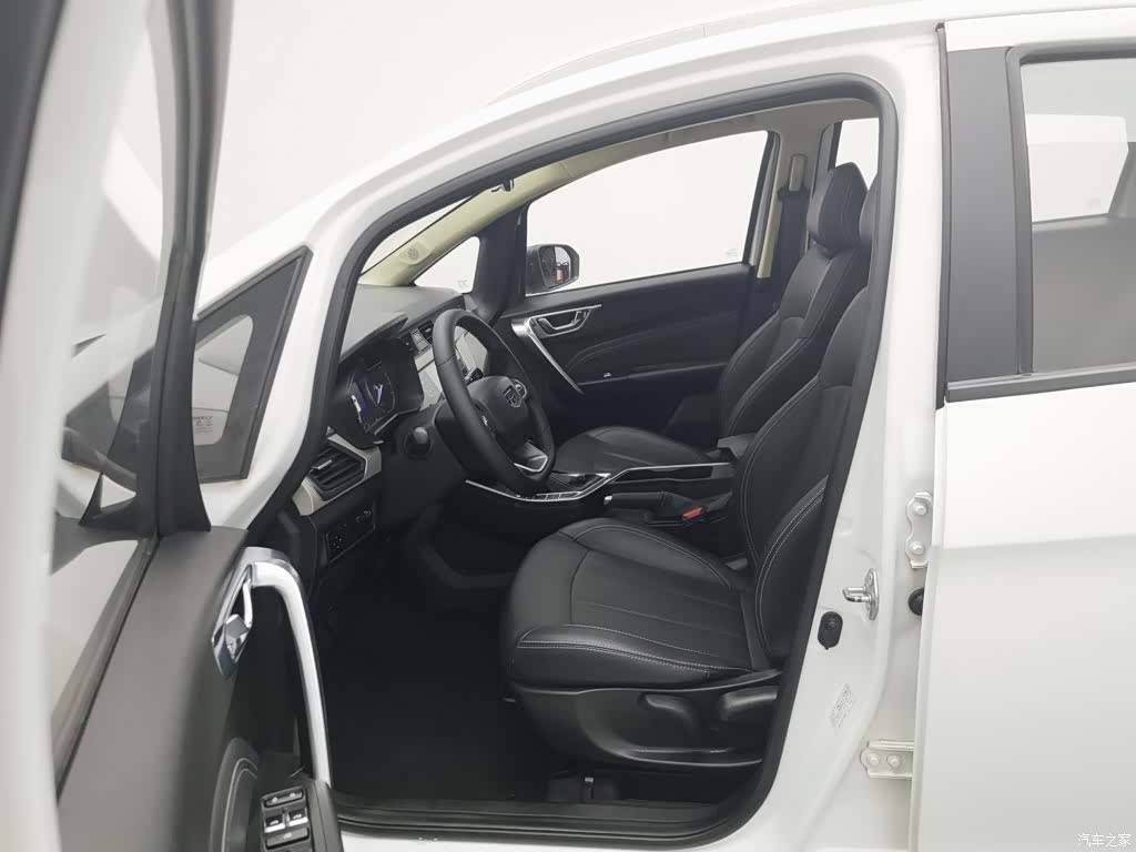 Geely X3, 2021 10