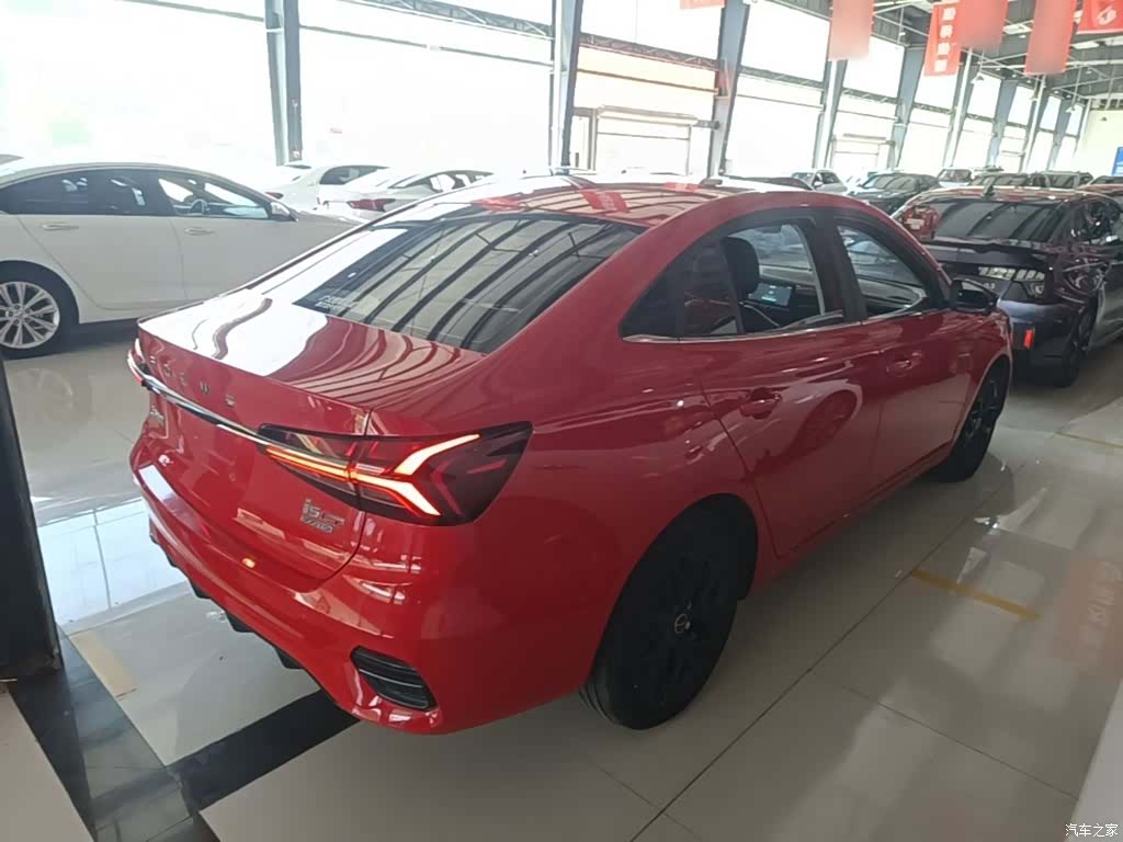 Roewe i5, 2021 7