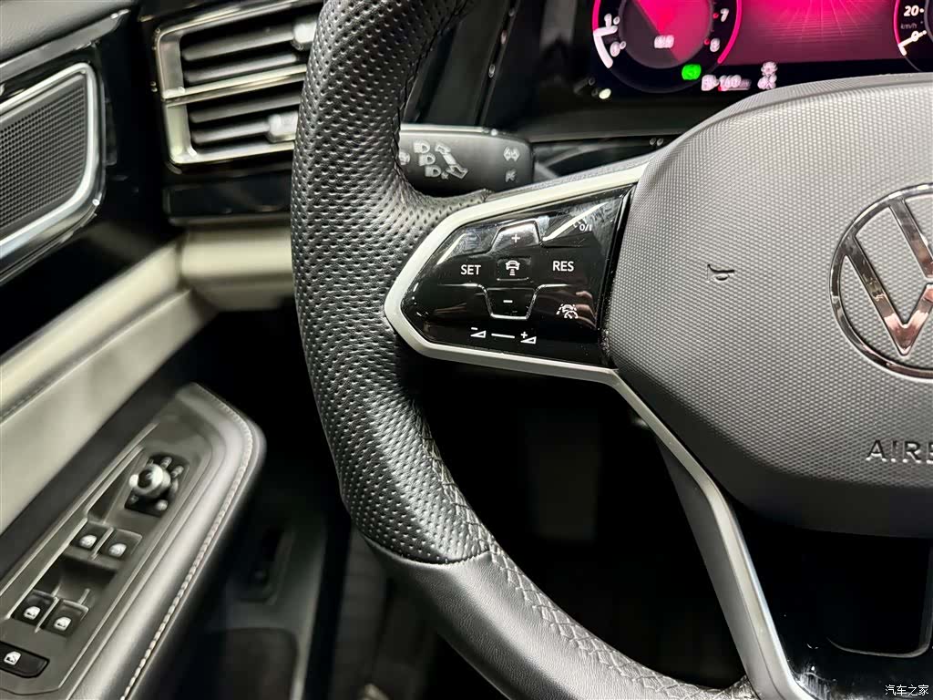 Volkswagen Teramont, 2024 25