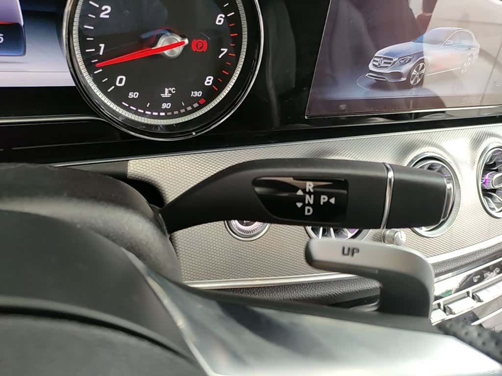 Mercedes-Benz E-Class, 2017 14