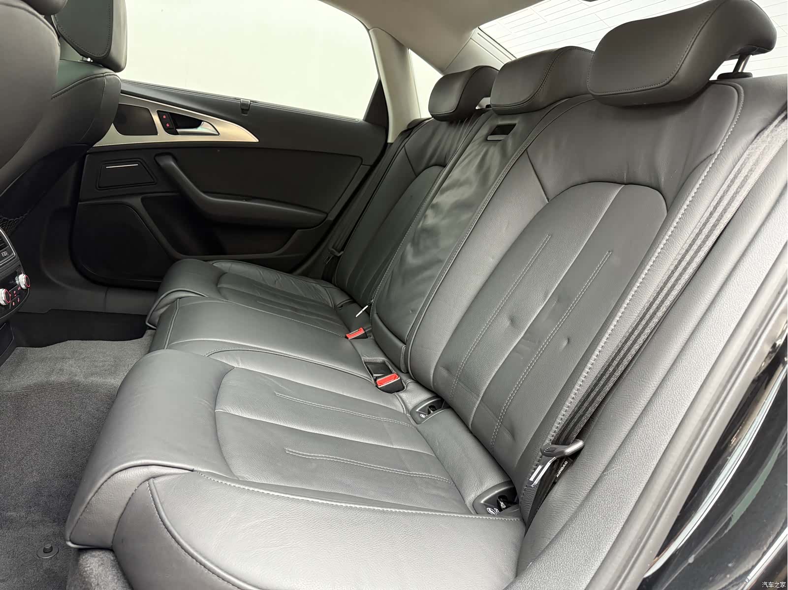 Audi A6L, 2017 14