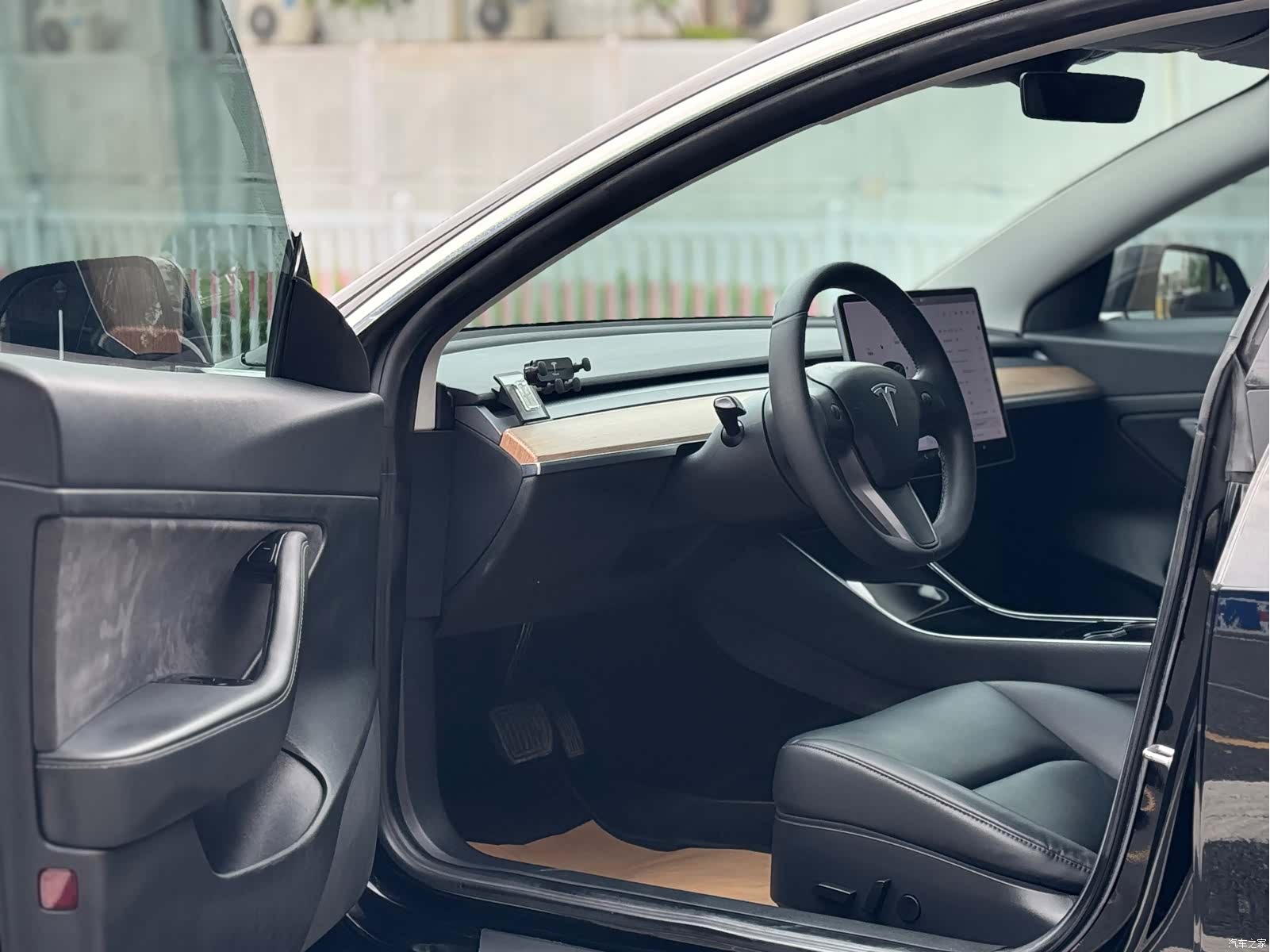 Tesla Model 3, 2020 7