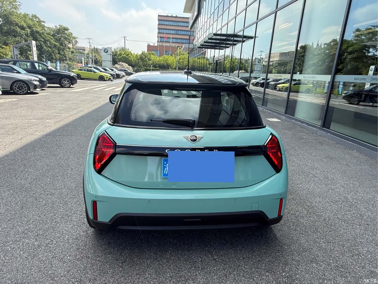 Mini Cooper, 2025 4