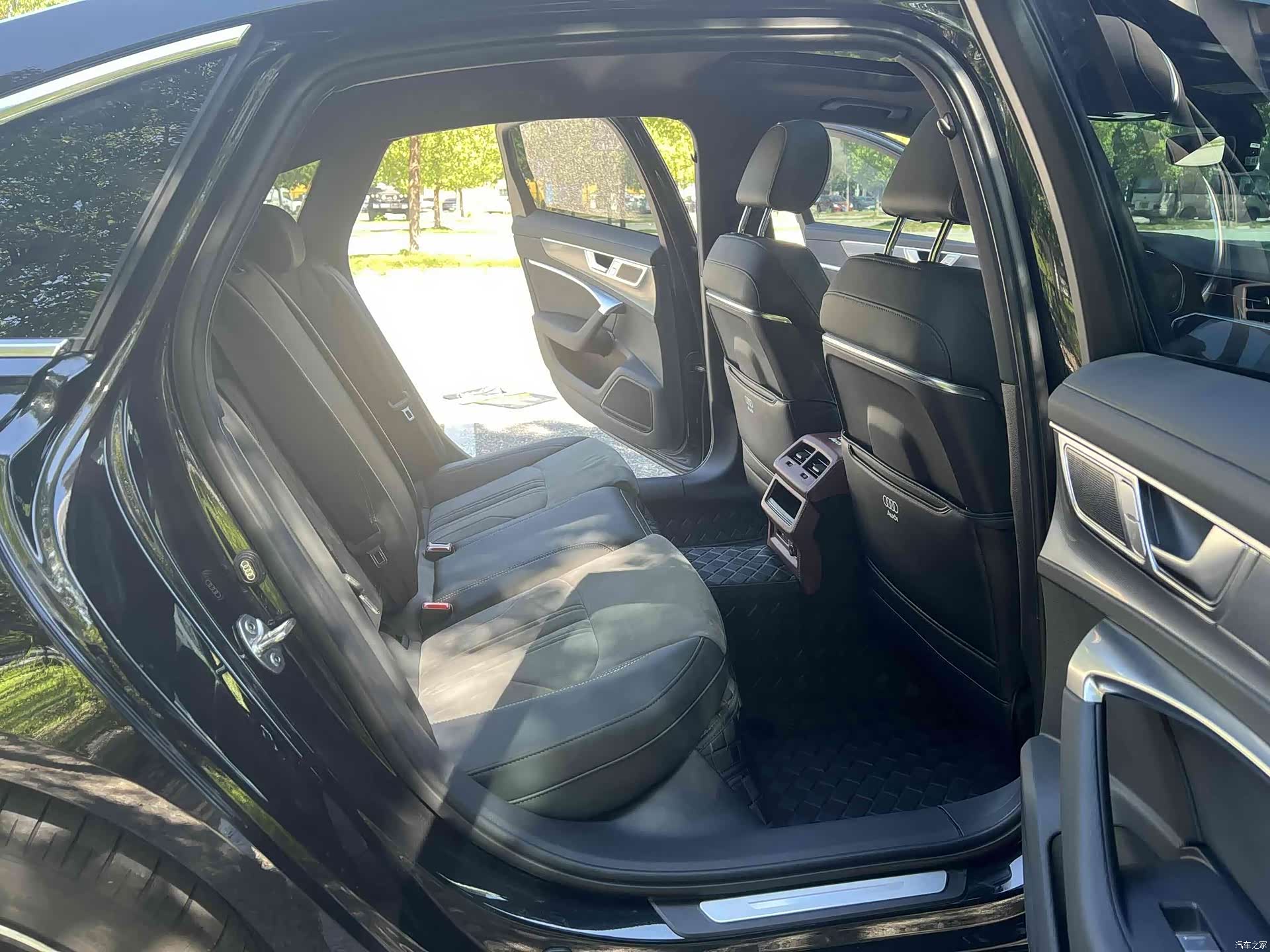 Audi A6L, 2025 9