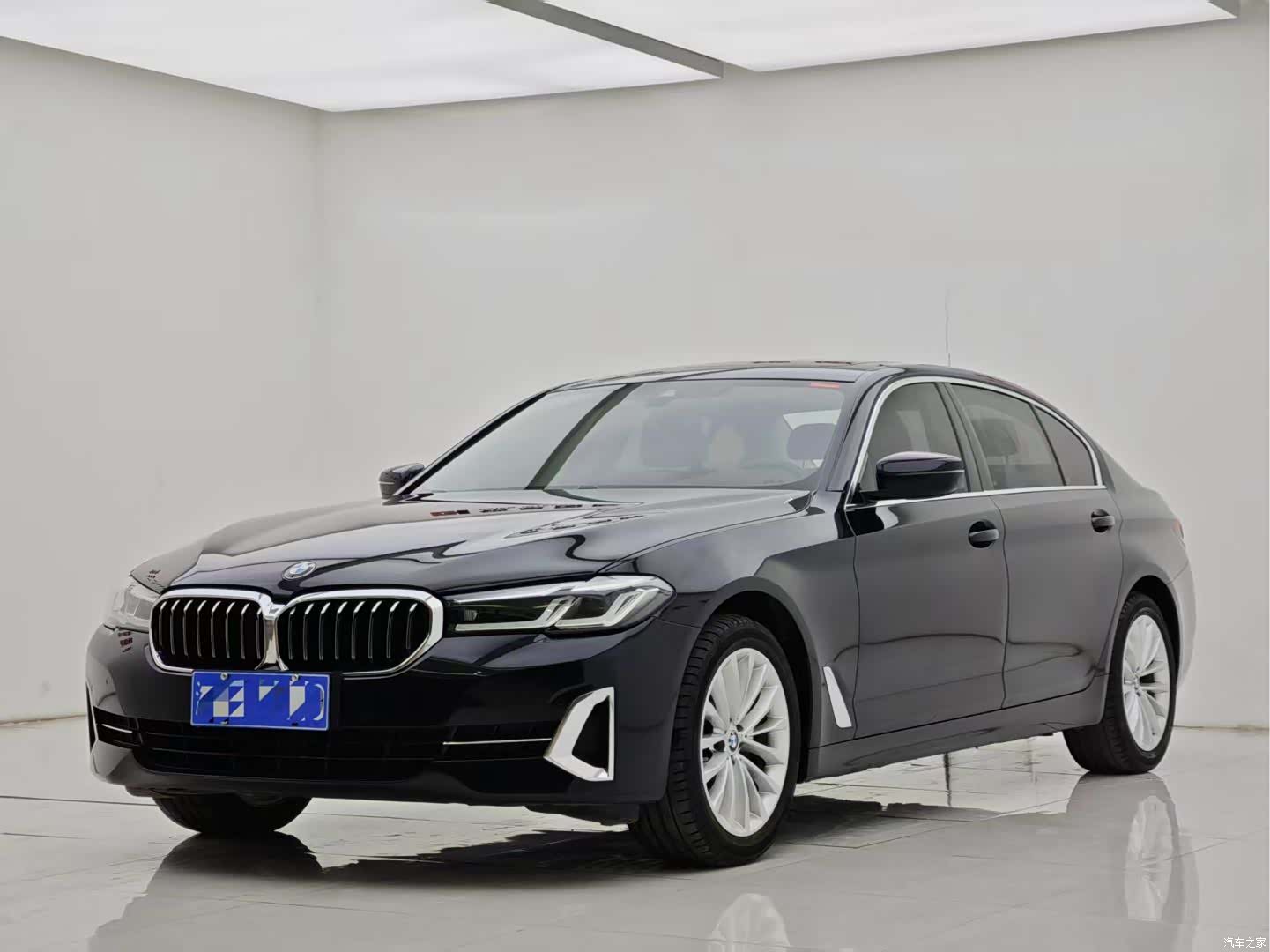 BMW 5 Series, 2022 1