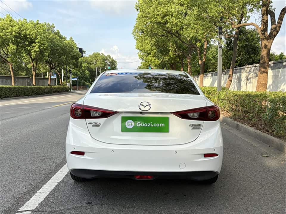 Mazda 3 Angkesaila