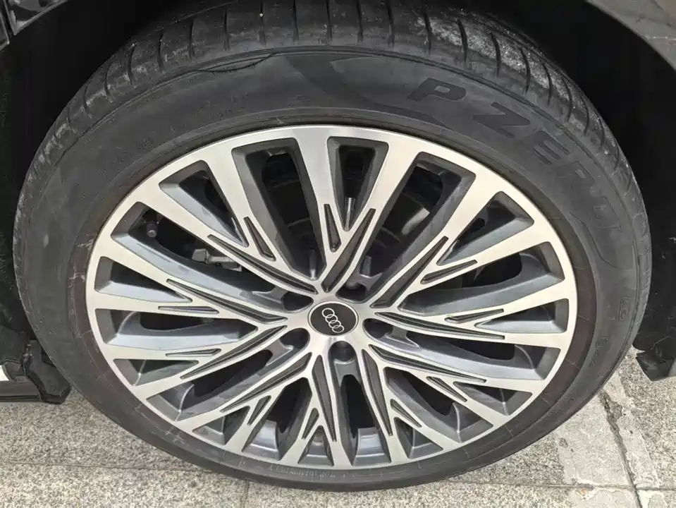 Audi A8 Audi A8