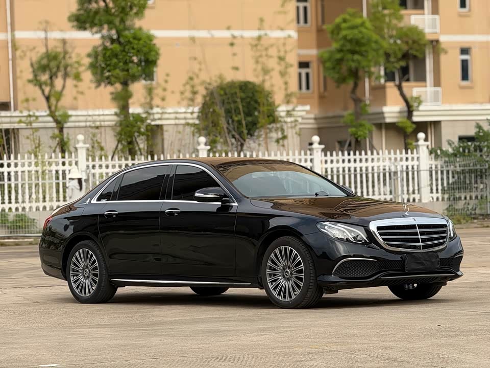 Mercedes-Benz E-class Mercedes-Benz E-class