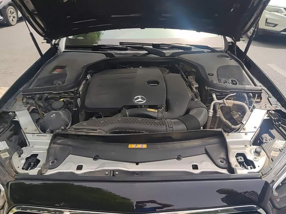 Mercedes-Benz E-class Mercedes-Benz E-class