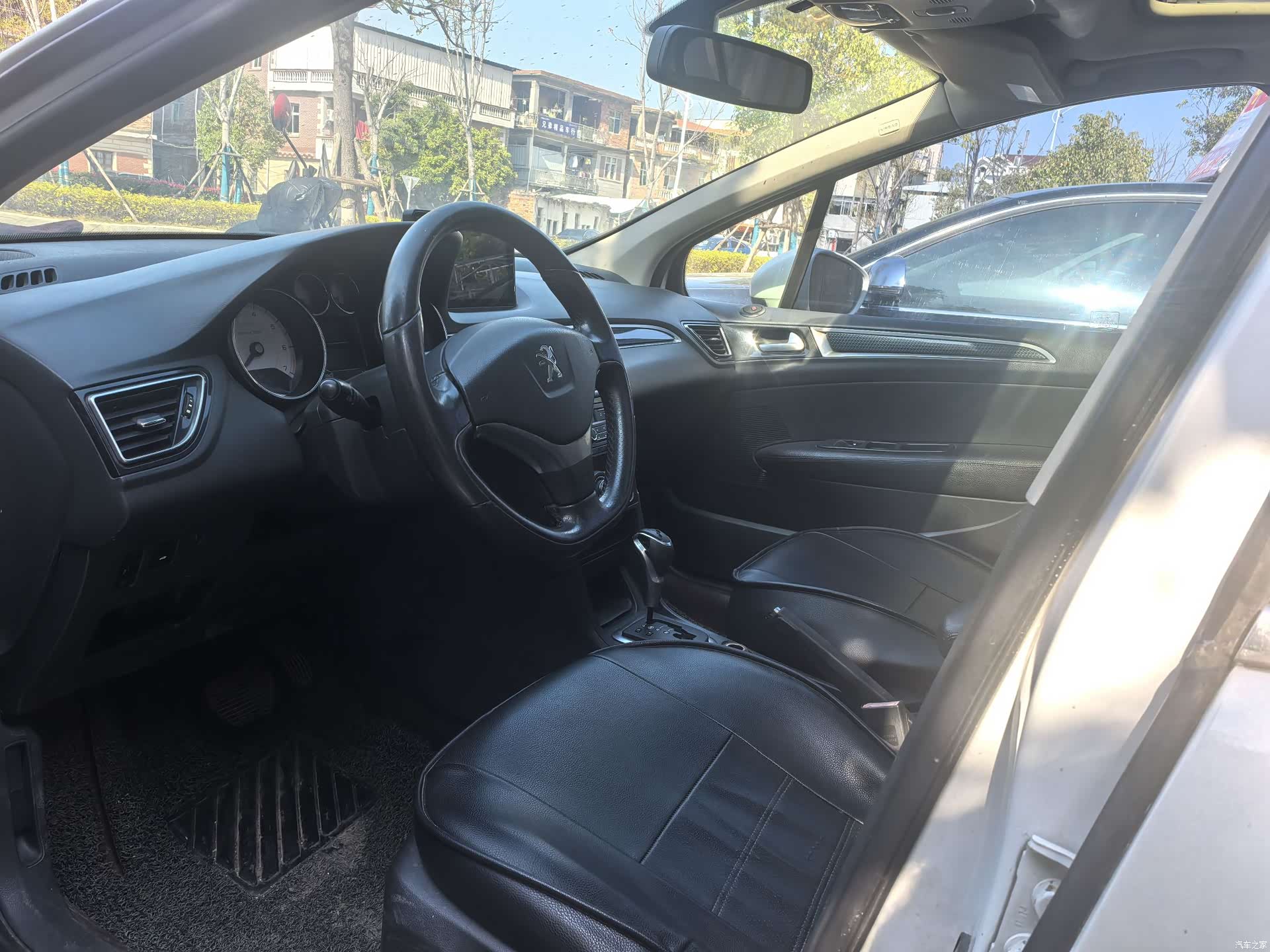 Peugeot 308, 2014 11