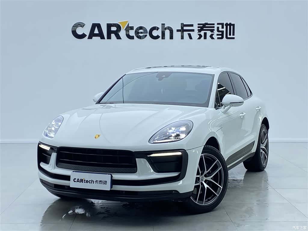 Porsche Macan, 2023 все фото