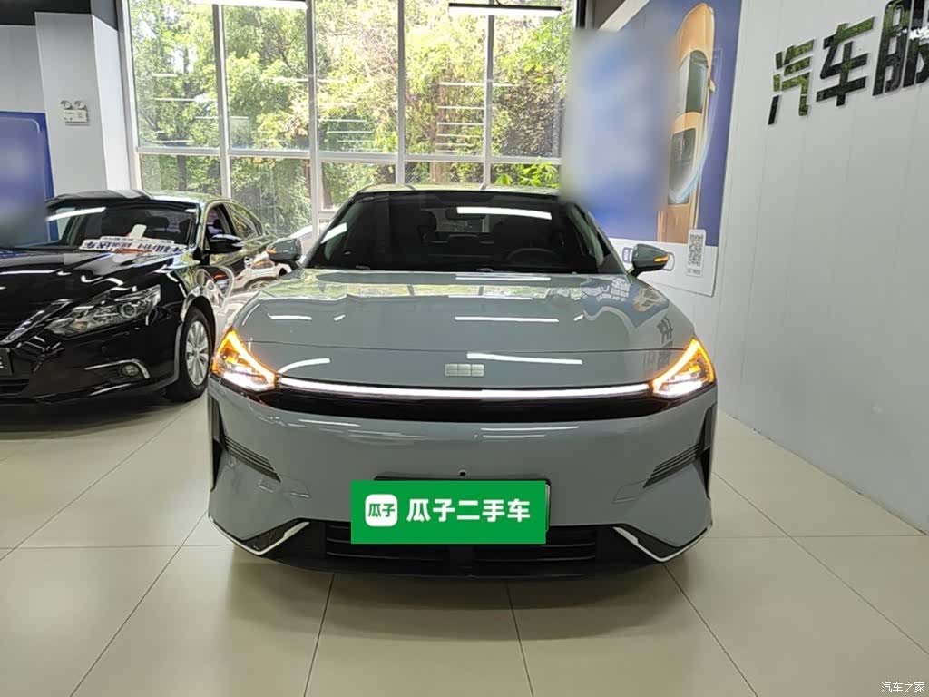 Geely Galaxy L6, 2025 3