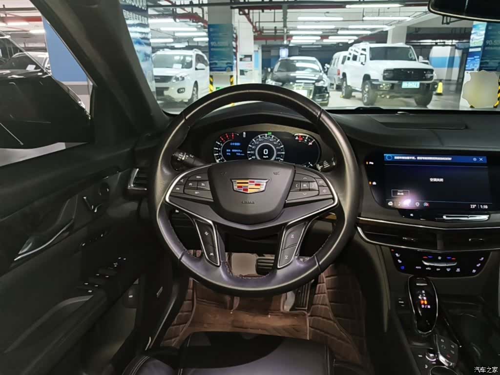 Cadillac CT6, 2023 11