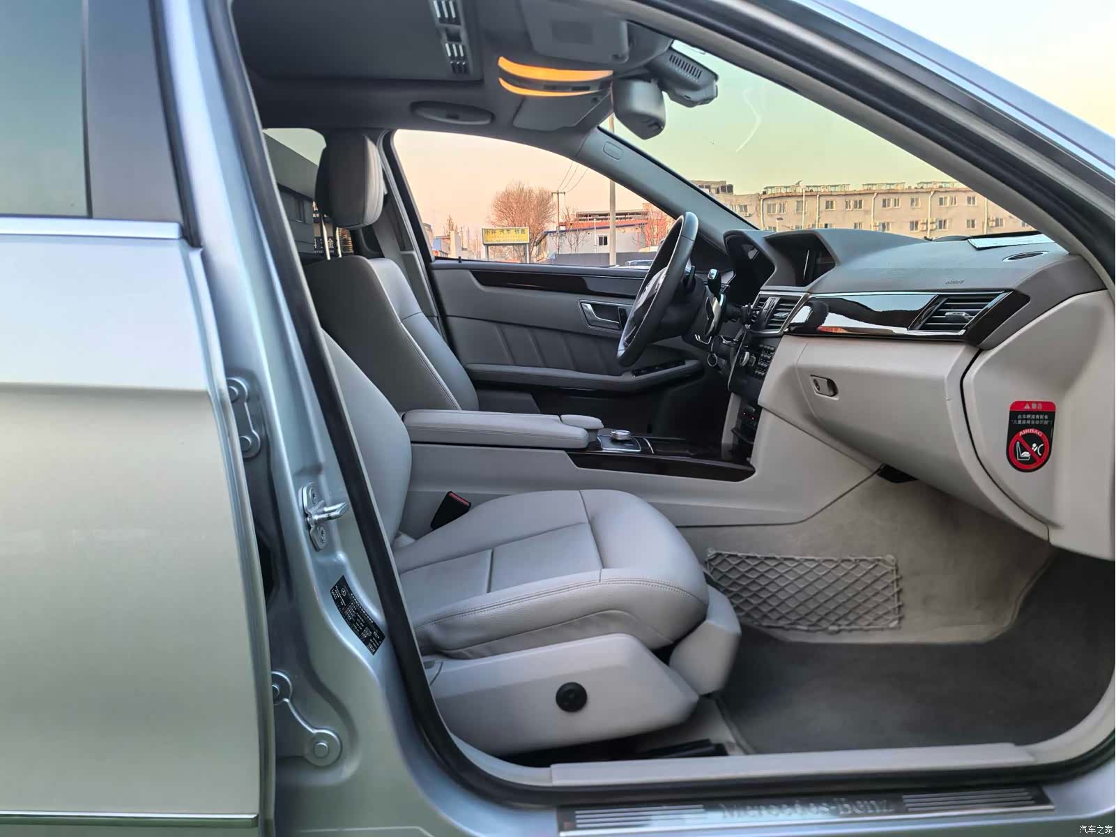 Mercedes-Benz E-Class, 2012 17