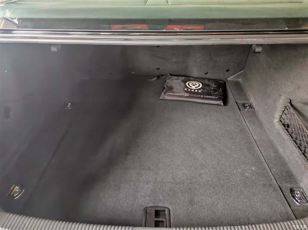 Audi A6L, 2015 6