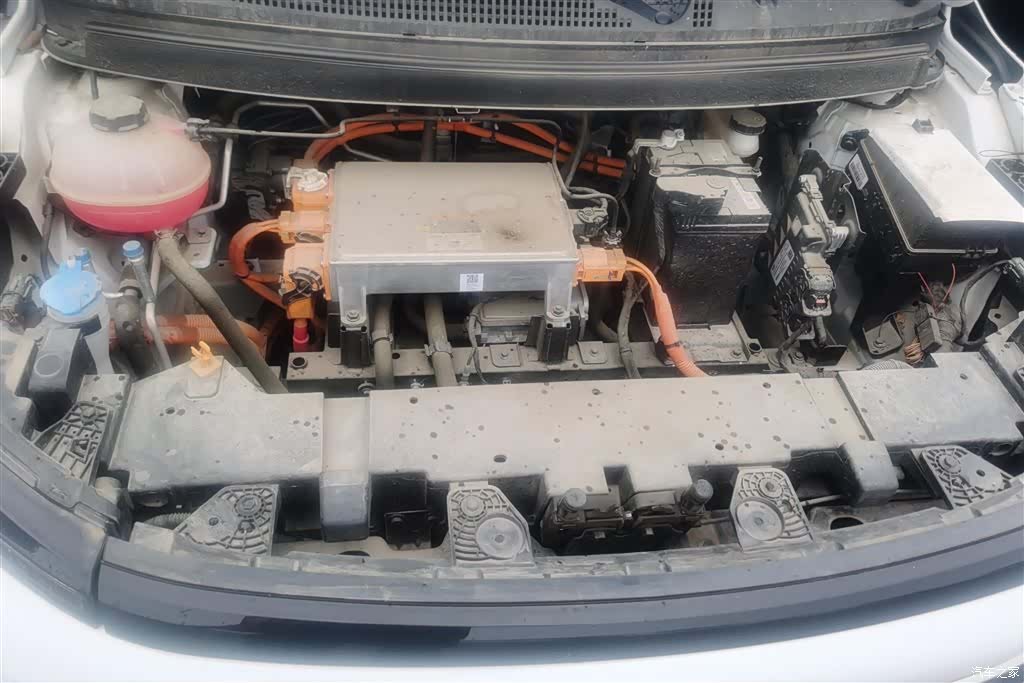 Geely E, 2024 10
