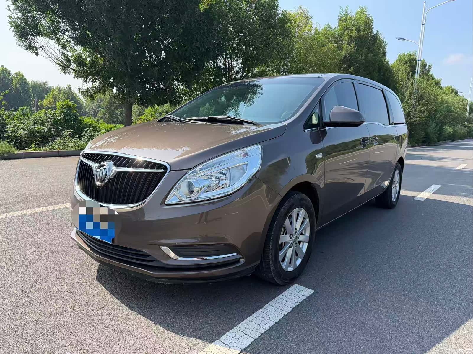 Buick GL8, 2019 1