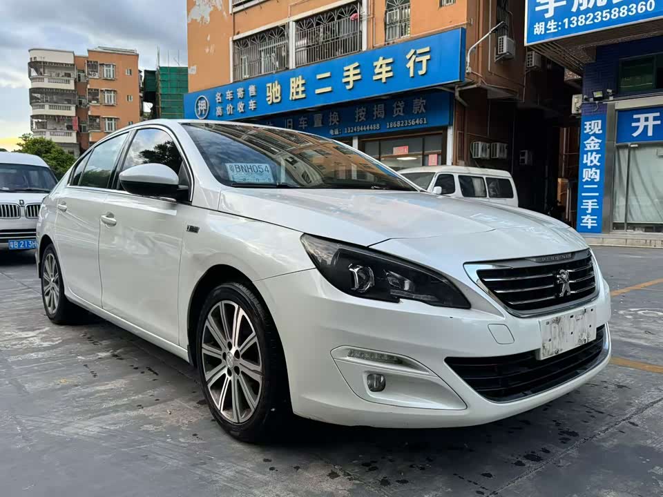Peugeot 408