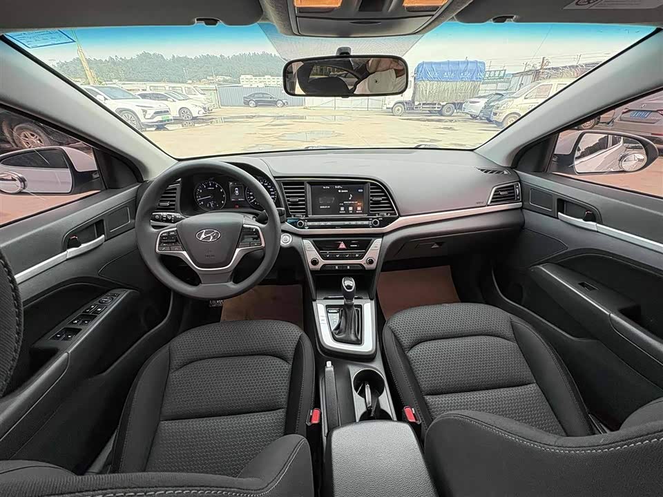 Hyundai Lead