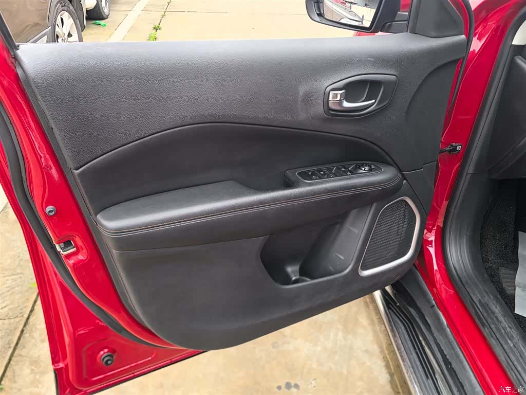 Jeep Compass, 2018 10