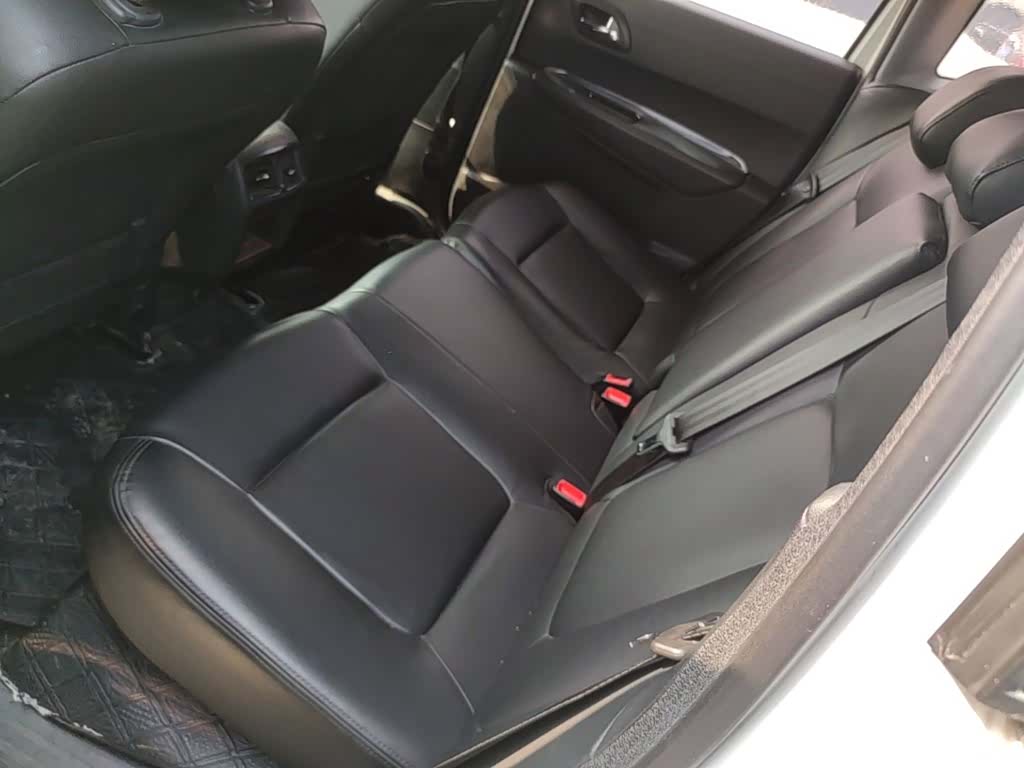 Peugeot 3008, 2016 17