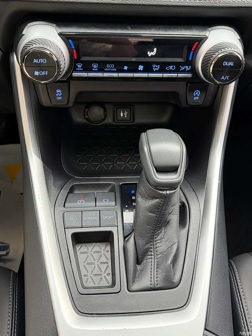 Toyota Wildlander, 2021 23