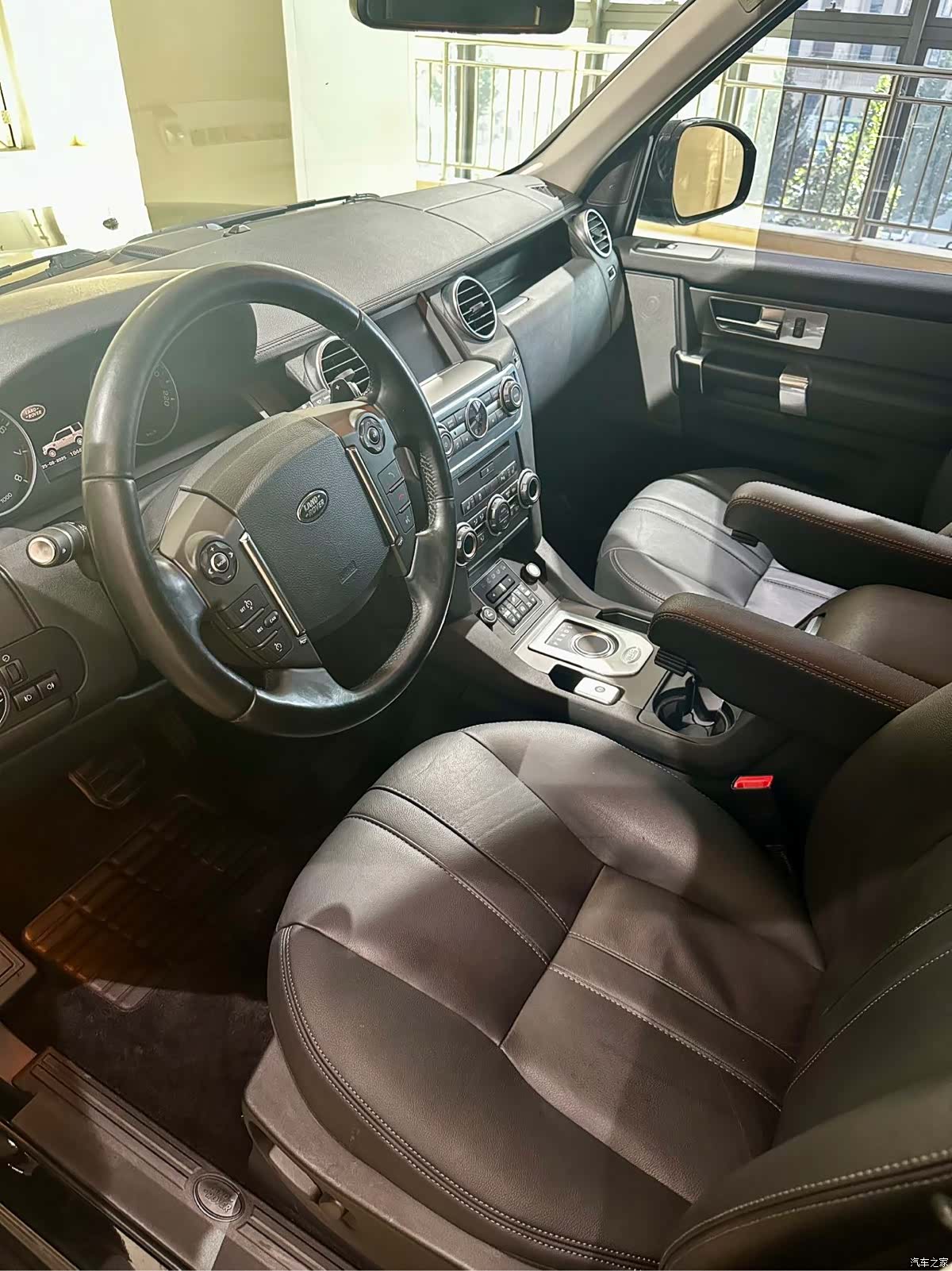 Land Rover Discovery, 2016 10