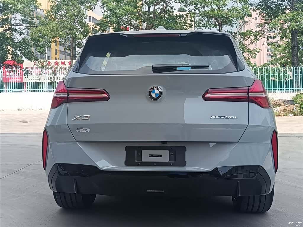 BMW X3, 2025 12