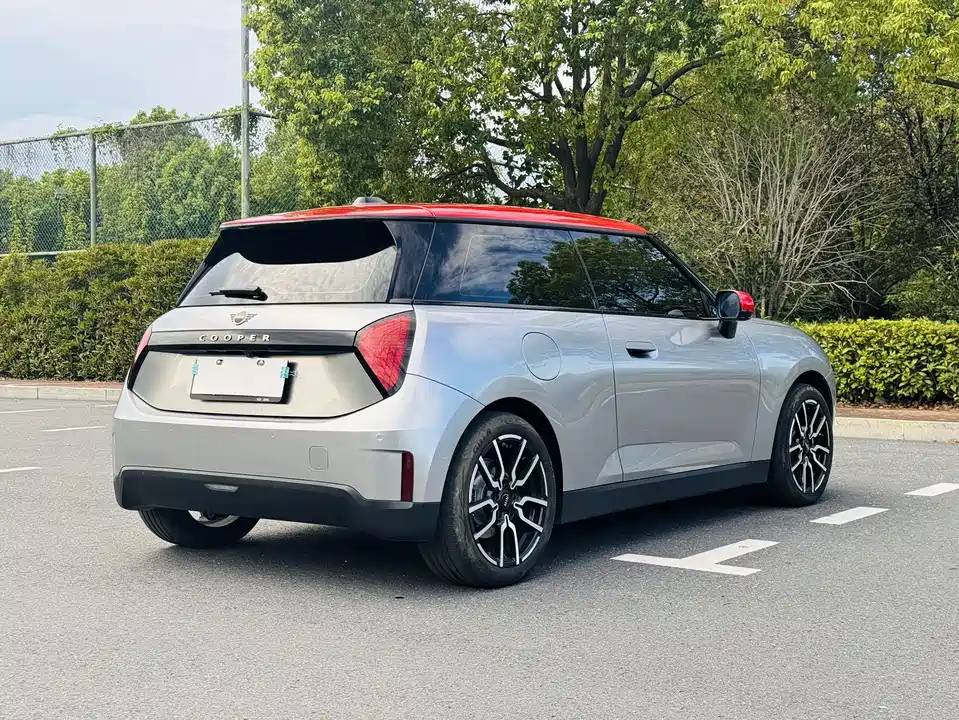 MINI Electric COOPER