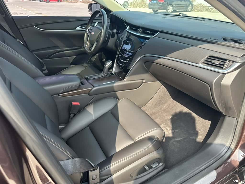 Cadillac XTS, 2019 16